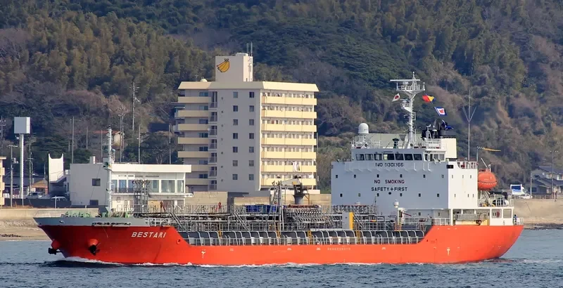 ERAWAN 12 Tanker IMO 9301366 photo 5