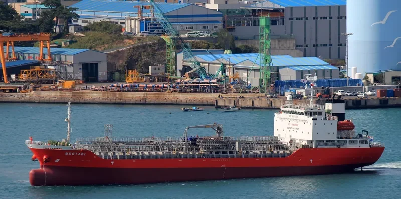 ERAWAN 12 Tanker IMO 9301366 photo 6