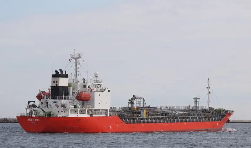 ERAWAN 12 Tanker IMO 9301366 photo 7