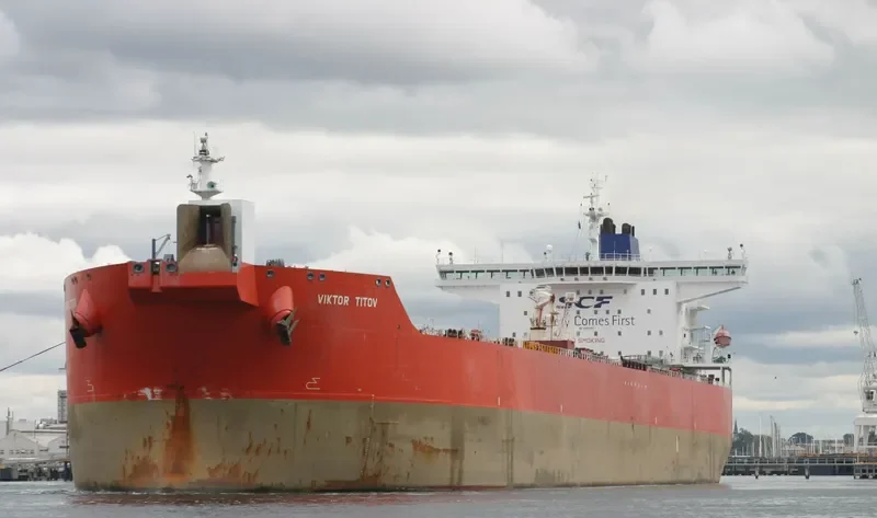 VIKTOR TITOV Tanker IMO 9301407 photo 7