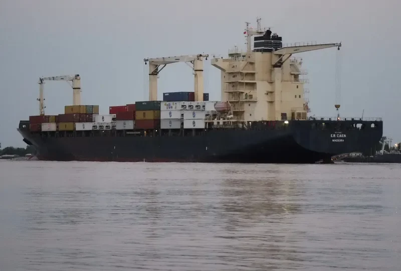 CMA CGM MALTA Container Ship IMO 9301433 photo 6