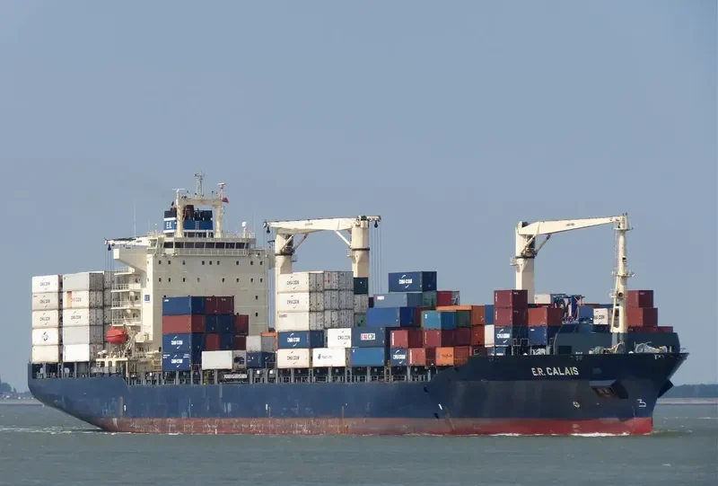 BOMAR CALAIS Container Ship IMO 9301445 photo 4