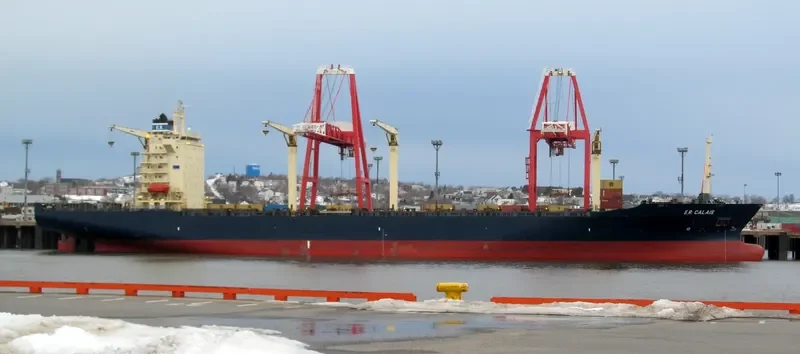 BOMAR CALAIS Container Ship IMO 9301445 photo 7