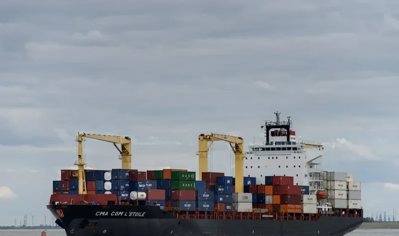 ETOILE Container Ship IMO 9301469
