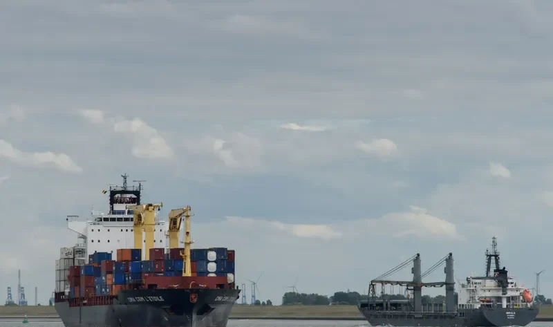 ETOILE Container Ship IMO 9301469 photo 2
