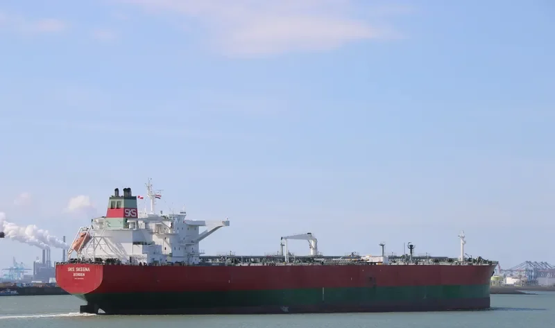 SKS SKEENA Tanker IMO 9301536 photo 6