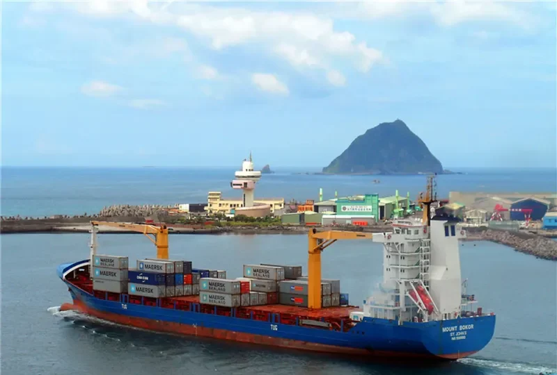 MSC CLEMENTINA F Container Ship IMO 9301550 photo 3