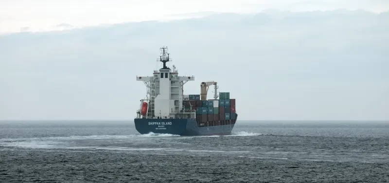 GEESKE Container Ship IMO 9301562 photo 6