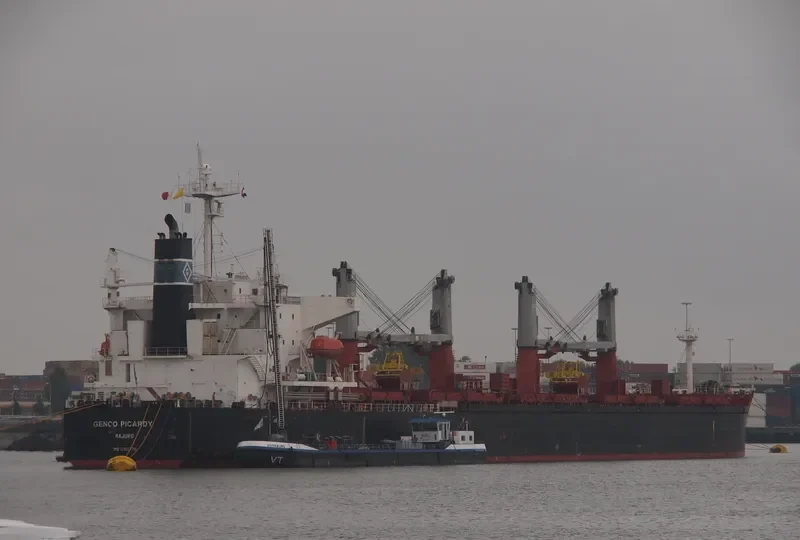 GENCO PICARDY Bulk Carrier IMO 9301720 photo 8