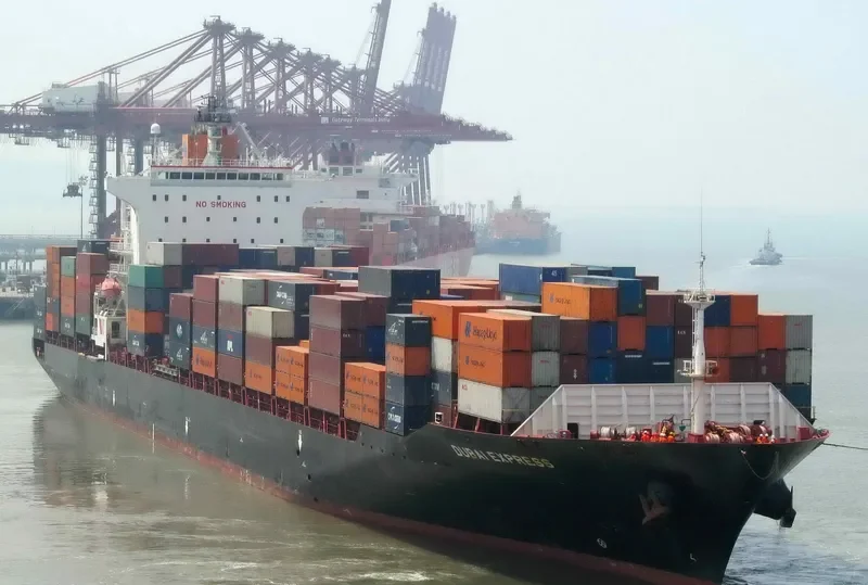 SEASPAN DUBAI Container Ship IMO 9301782 photo 7