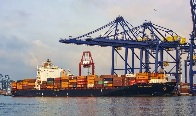 SEASPAN DUBAI Container Ship IMO 9301782 photo 8