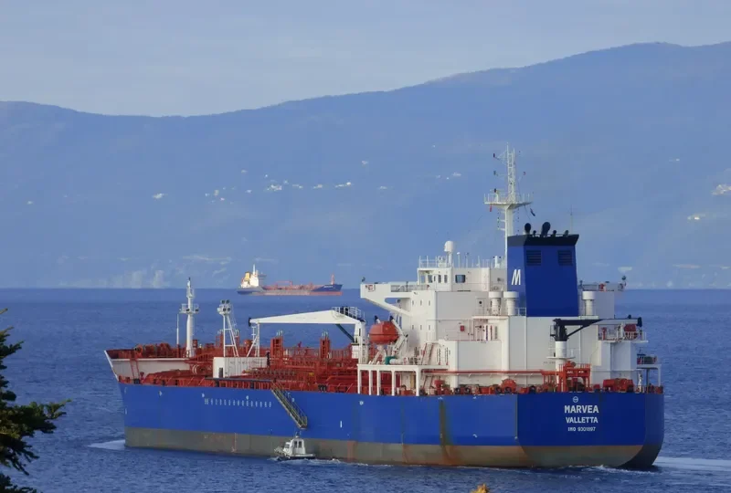 MARVEA Tanker IMO 9301897 photo 6