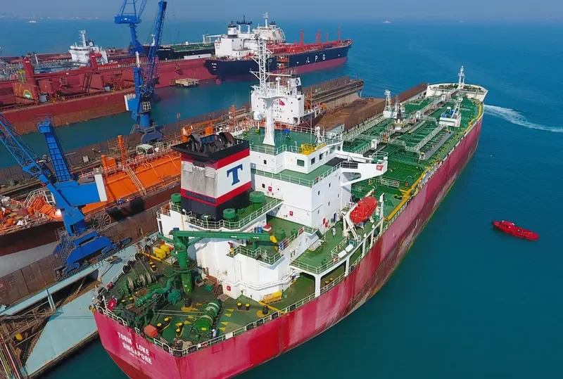 TORM LOKE Tanker IMO 9301914 photo 5