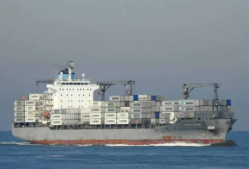 LUCIE SCHULTE Container Ship IMO 9301926 photo 4