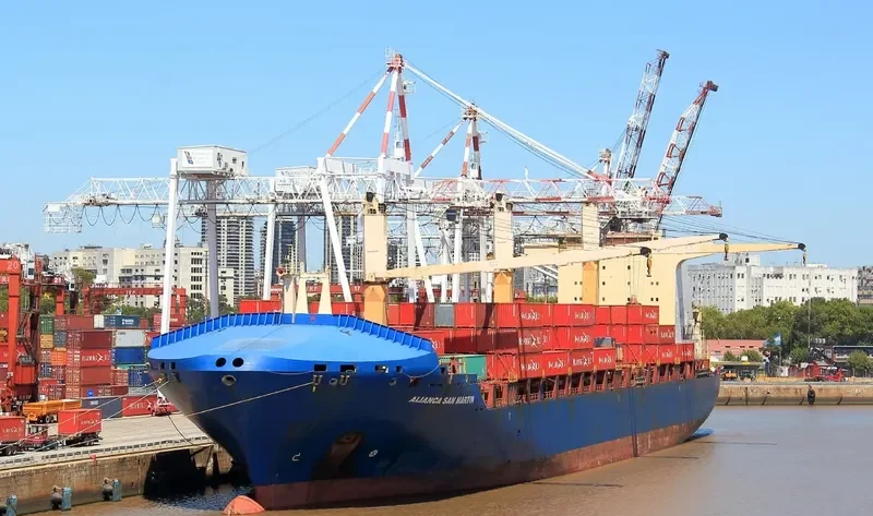 RITA Container Ship IMO 9301988 photo 2