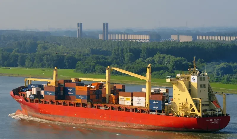 RITA Container Ship IMO 9301988 photo 10