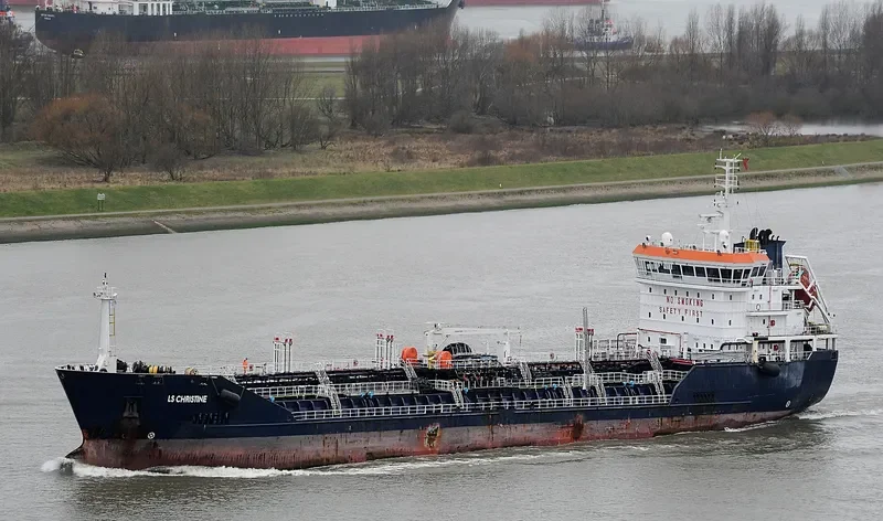 LS CHRISTINE Tanker IMO 9302009 photo 9