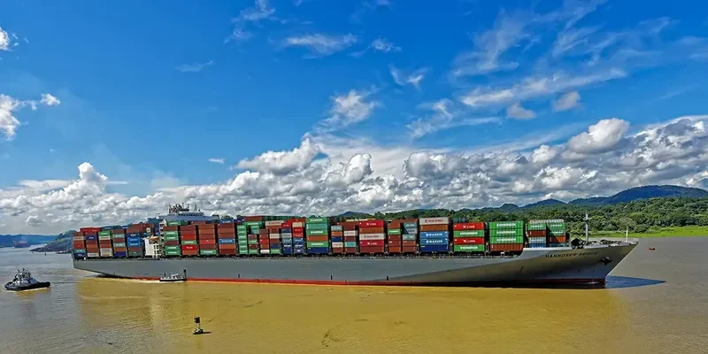 ONE HANNOVER Container Ship IMO 9302138 photo 4