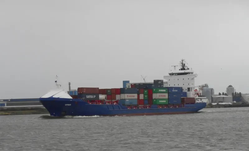 SPIRIT Container Ship IMO 9302255 photo 7