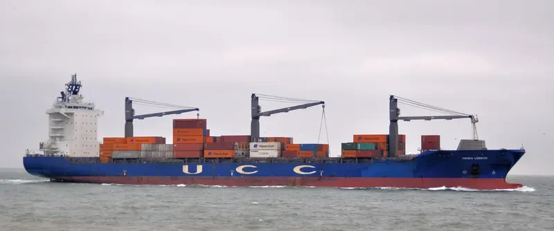 MAERSK DAKAR Container Ship IMO 9302449 photo 4