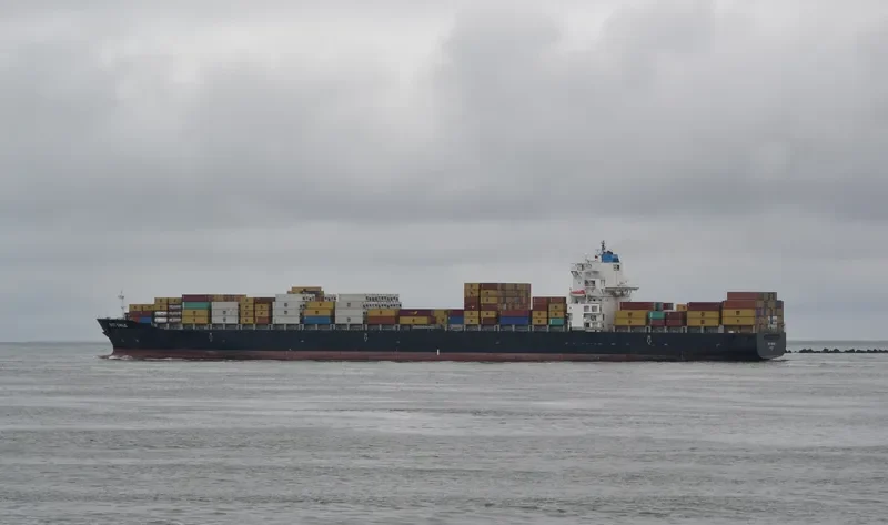 FAN YA NING DE Container Ship IMO 9302554 photo 7