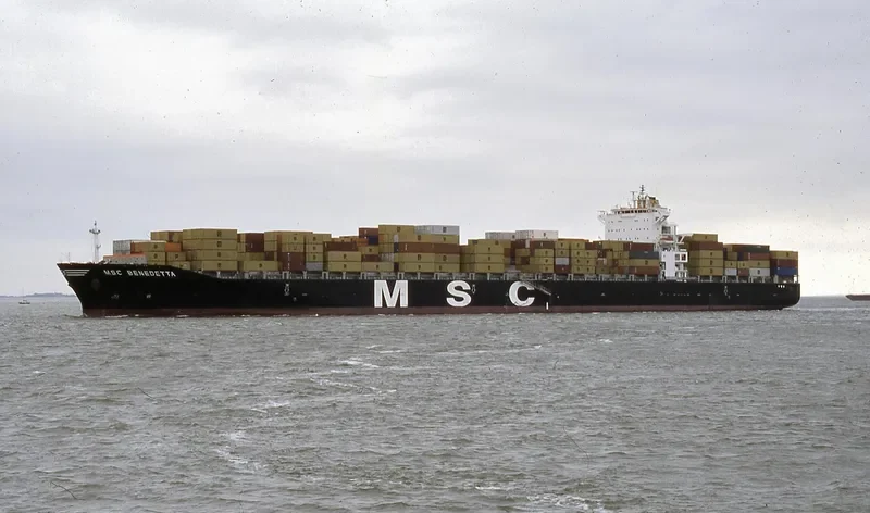 S SANTIAGO Container Ship IMO 9302566 photo 4
