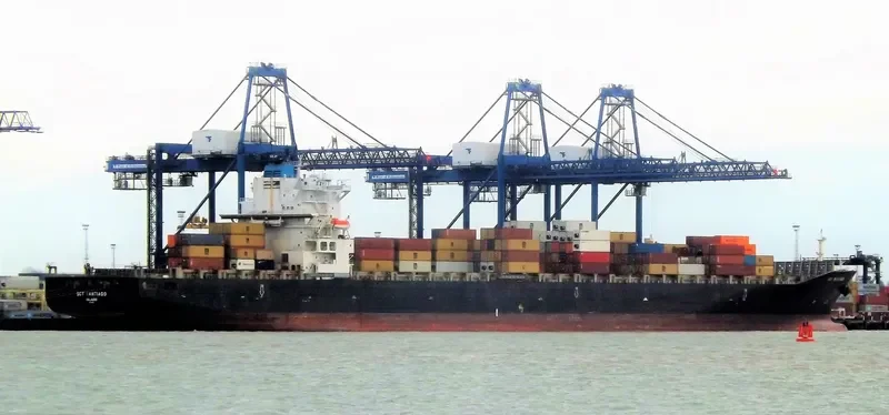 S SANTIAGO Container Ship IMO 9302566 photo 7