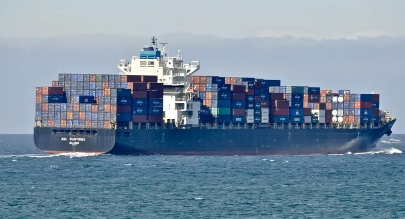 S SANTIAGO Container Ship IMO 9302566 photo 8