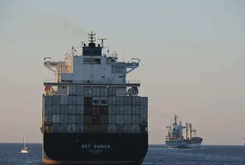 FAN YA GUANG ZHOU Container Ship IMO 9302580 photo 8