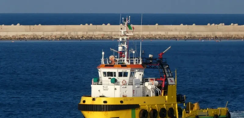 IEVOLI WHITE Offshore Vessel IMO 9302853 photo 5