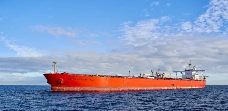 PNS SERENA Tanker IMO 9302968 photo 10