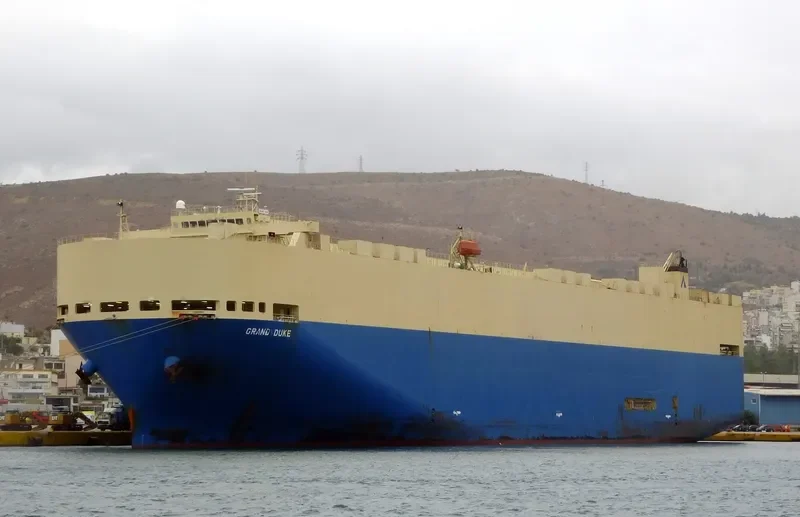 GRAND DUKE Ro-Ro IMO 9303170 photo 7