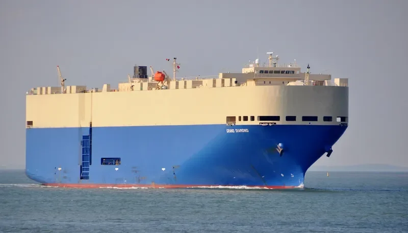 GRAND DIAMOND Ro-Ro IMO 9303223 photo 7