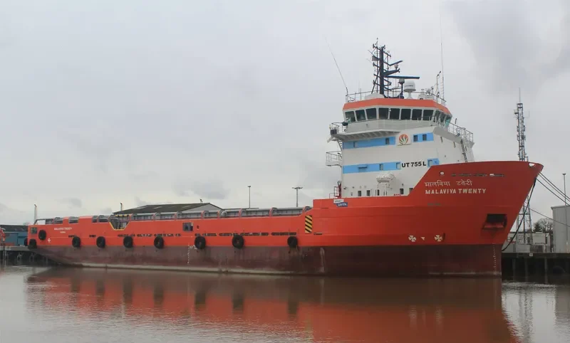 TYPHOON Offshore Vessel IMO 9303481 photo 2