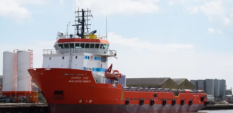 TYPHOON Offshore Vessel IMO 9303481 photo 7