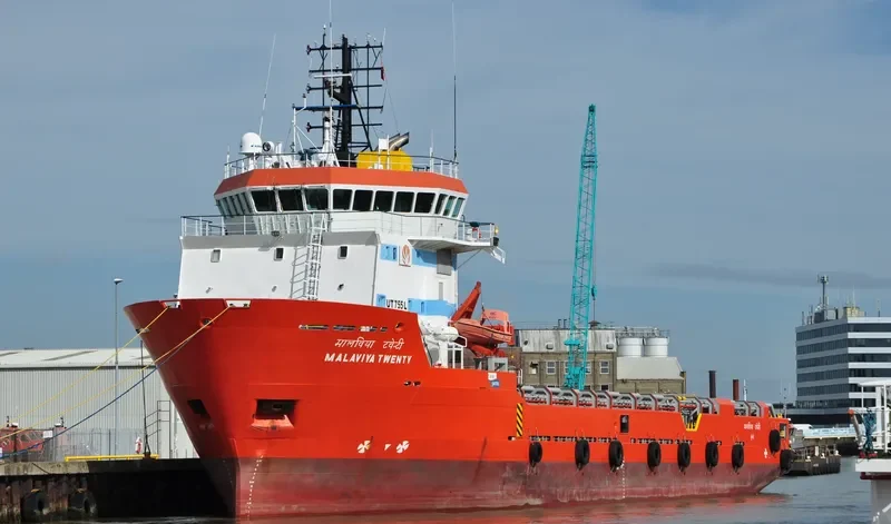 TYPHOON Offshore Vessel IMO 9303481 photo 8