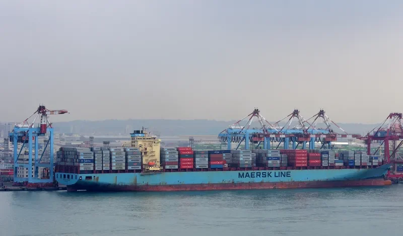 MAERSK STRALSUND Container Ship IMO 9303522 photo 7
