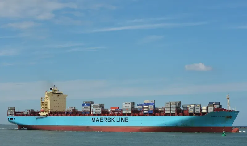 MAERSK SAIGON Container Ship IMO 9303534 photo 2