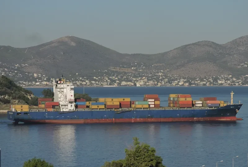 TIM S. Container Ship IMO 9303742 photo 5