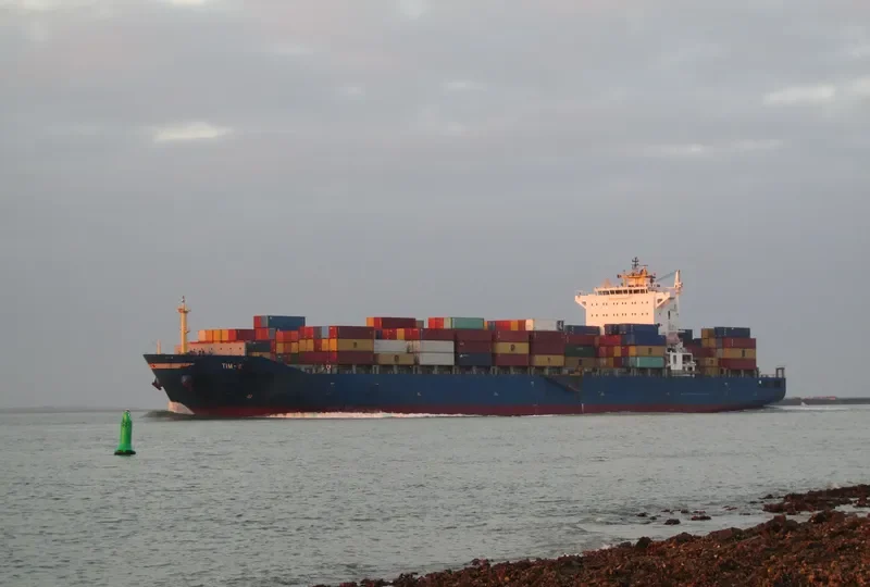 TIM S. Container Ship IMO 9303742 photo 9