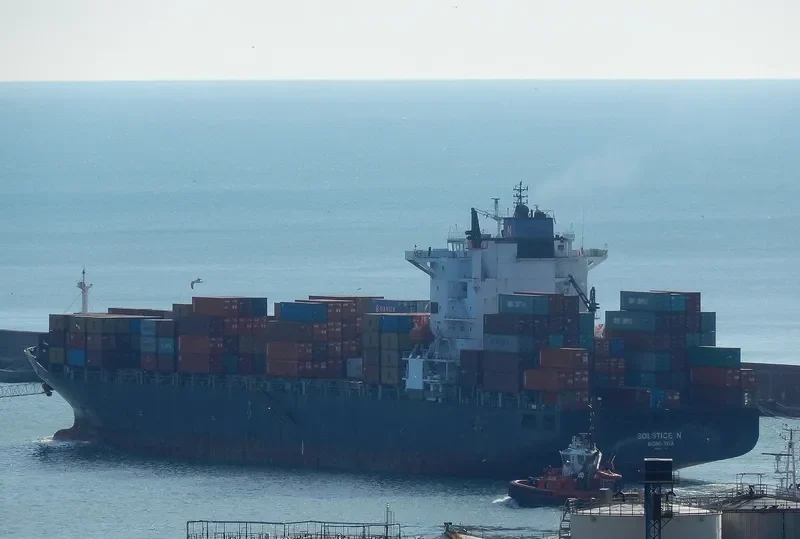 CELSIUS LONDON Container Ship IMO 9303778