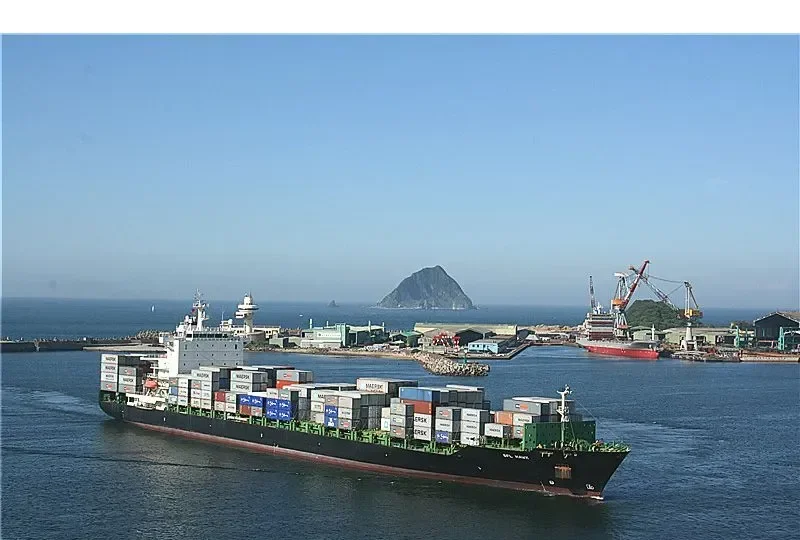 GFS PRESTIGE Container Ship IMO 9303819 photo 8