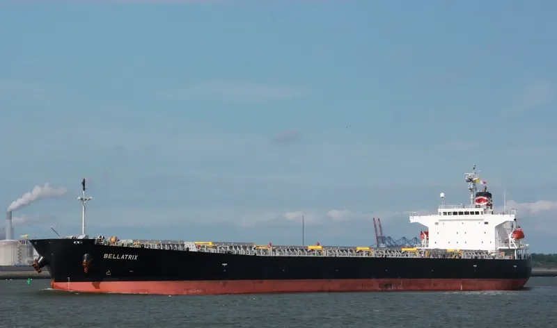 BELLATRIX Bulk Carrier IMO 9304071 photo 5