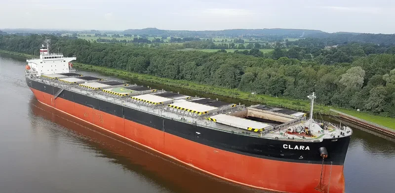 CLARA Bulk Carrier IMO 9304083 photo 7