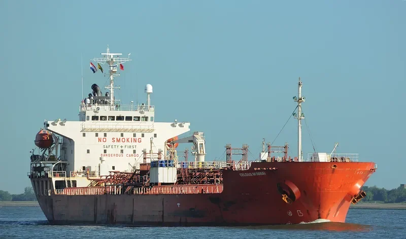 CELSIUS MUMBAI Tanker IMO 9304332 photo 10