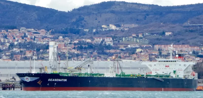 SEASENATOR Tanker IMO 9304368 photo 5