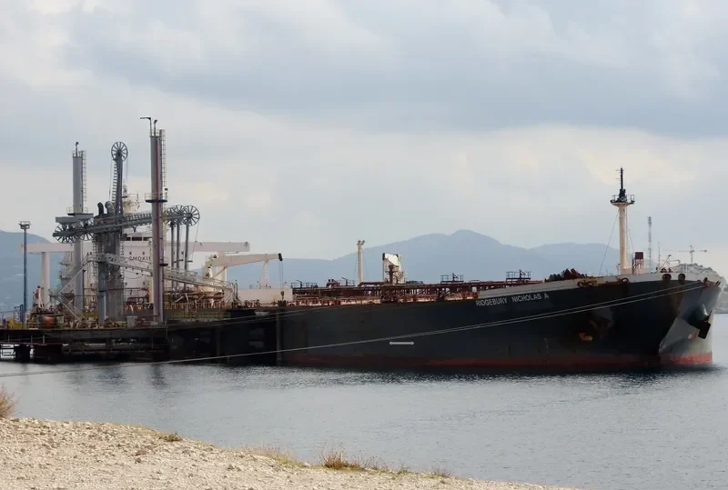 RIDGEBURY NICHOLAS A Tanker IMO 9304629 photo 5