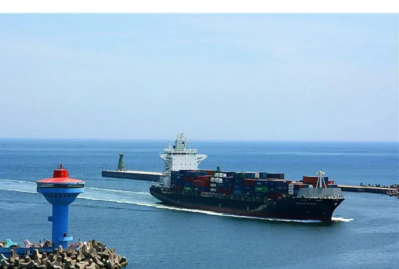 NORTHERN VALENCE Container Ship IMO 9304693 photo 10
