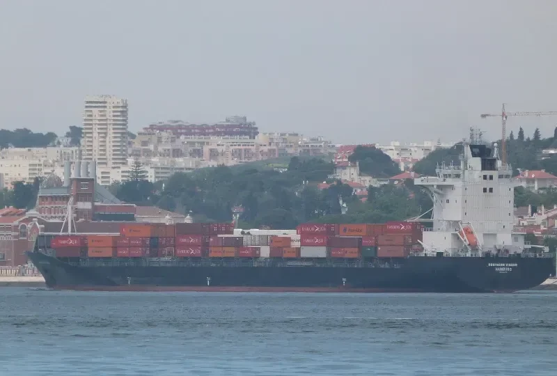 NORTHERN VIGOUR Container Ship IMO 9304708 photo 7