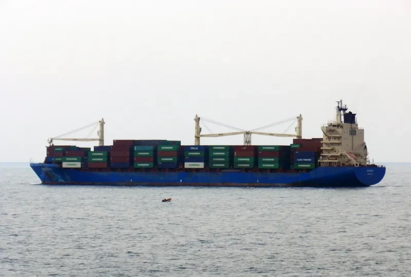 ANTWERP TRADER Container Ship IMO 9304746 photo 7